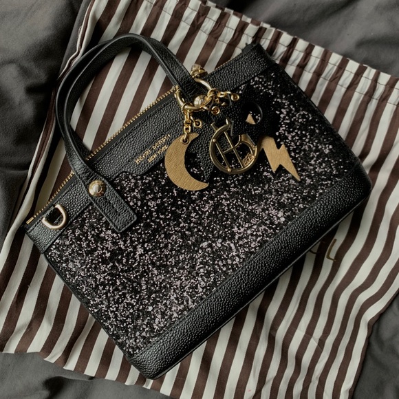 henri bendel Handbags - Henri Bendel mini West 57th